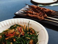 -伊带伊路新疆美食府(呼家楼店)