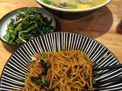 开洋葱油拌面-玖鲜小笼(中山广场店)