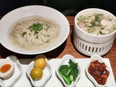 -松鹤面馆·古法焖肉面(观前店)