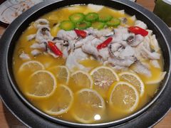苦瓜柠檬酸菜鱼-山城外·非遗酸菜鱼(蜀都万达店)