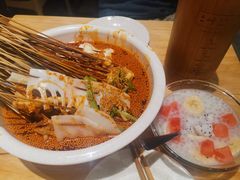 -嘉州叶婆婆钵钵鸡(建设路店)