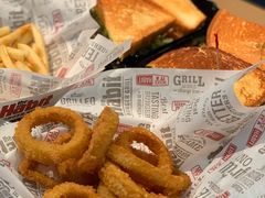 -The Habit Burger Grill 哈比特汉堡(复兴soho店)