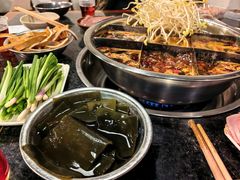 -邓莽子老火锅(中兴路总店)