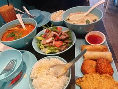 小吃拼盘-URBAN SOI Thai Kitchen乐泰料理(长乐路店)