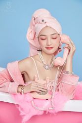 -onlygirl摄影美学馆高端定制(江滩店)