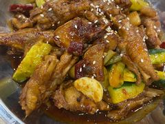 -江城燕子大排档(江汉路步行街店)