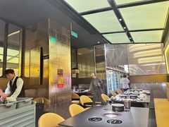 -钱小奴海鲜自助黑金店(杭州滨江龙湖店)