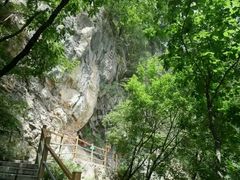 -九鼎铁刹山风景区