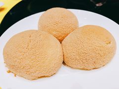 酥皮牛奶包-金玉满堂潮州酒楼(无限极荟购物广场店)