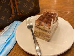 咖啡提拉米苏-星巴克(上海虹桥新天地二店)