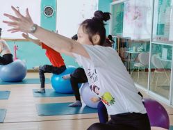 -爱尔乐美孕产瑜伽·普拉提