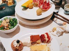 -金马门国际美食百汇(珞喻路店)
