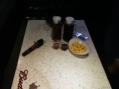-百威KTV(恒福路店)