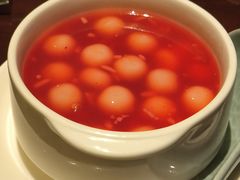嫣红桂花酒酿小圆子-环球港凯悦 · 享悦中餐厅