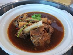 -亮健容天生蚝烧烤自助(交道口直营店)