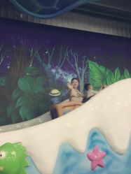 -维佳童话镇演出现场(徐东店)