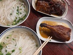 -香辉食馆(新兴路店)