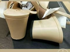 -爱革·奢品·鞋包·衣物·家居(博荟广场店)