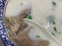 羊肉汤（多肉）-穆得·老周家牛肉烧饼(普利街店)