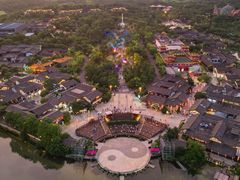 -茅山东方盐湖城景区