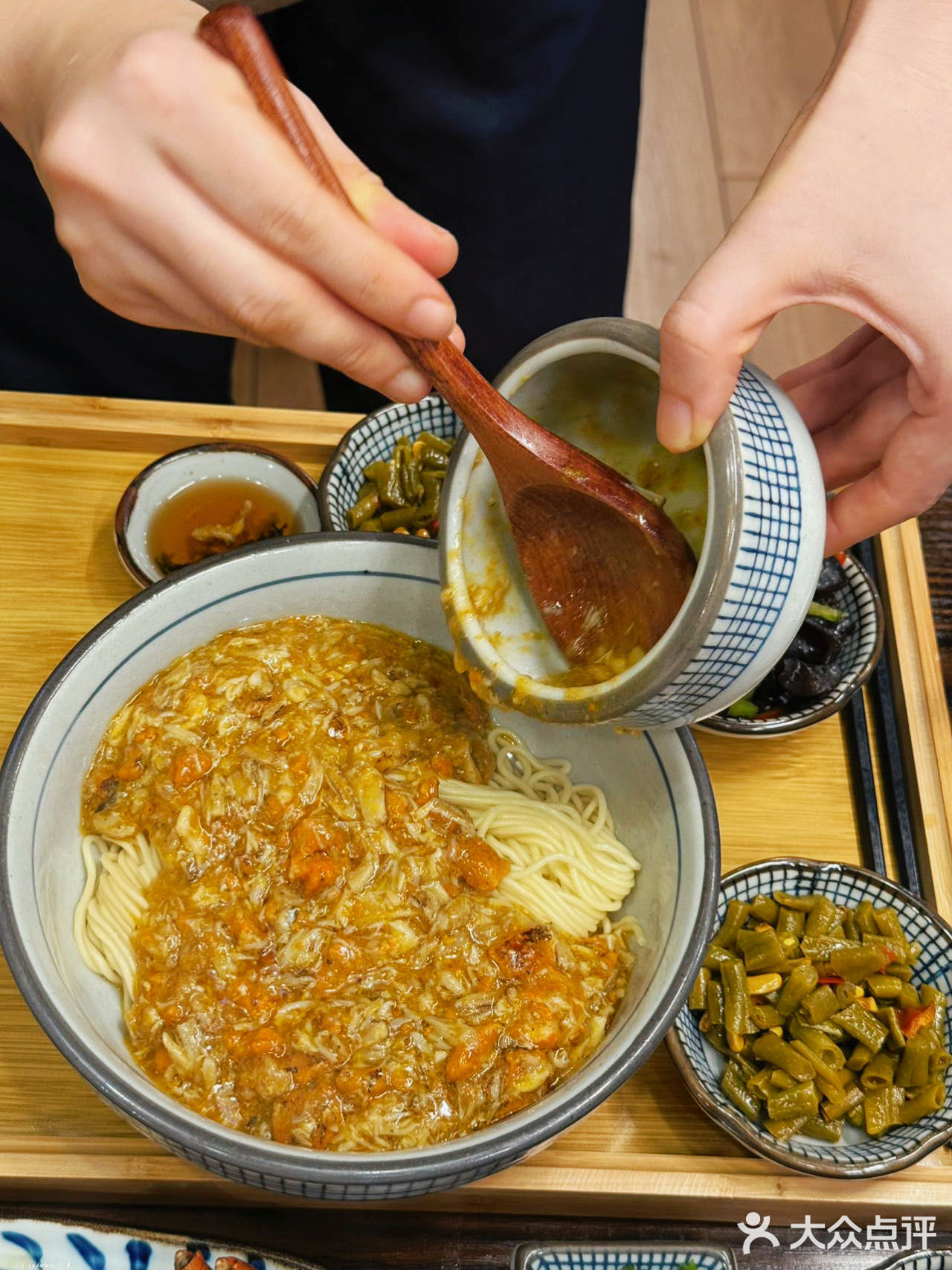 不用去苏州！广州这份蟹黄让我放弃减肥…