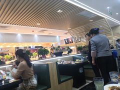 自助取餐区-食尚名肴自助涮烤