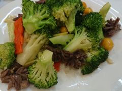 鸡杂炒西兰花-文记壹心鸡(宝华路店)