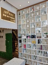 -MY WAY SALON