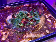 -郝木屋·烧烤(桥头店)