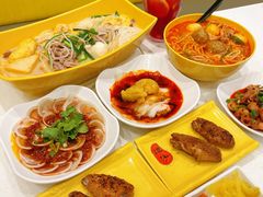 -谭仔米线(皇庭广场店)