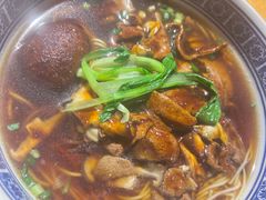 -沪西老弄堂面馆(定西路店)