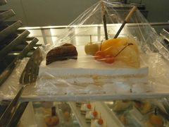 -亮马河饭店翠雅咖啡厅