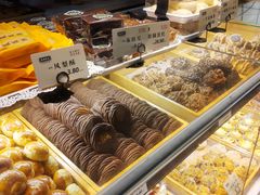 -拢香糕点(万达店)