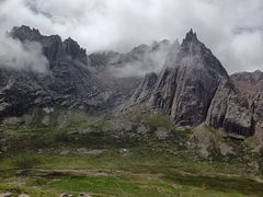 -莲宝叶则景区