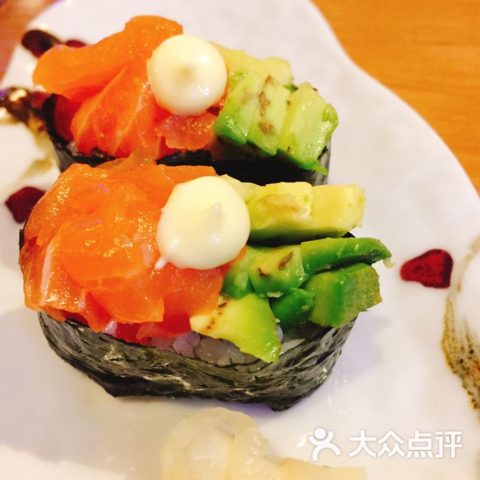 竹取日本料理三文鱼牛油果军舰图片-北京日本料理-大众点评网