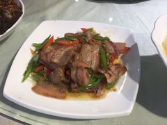 -鹤庆人家·特色大理菜(羊仙坡店)