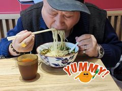 -东方既白(黄兴路大润发店)