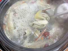 -花苑美食横琴生蚝火锅(拱北粤华路店)