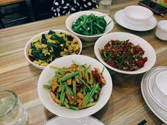 -建辉湖南土菜馆(南大街店)