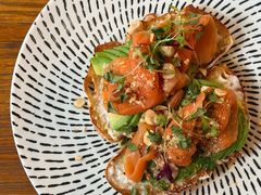 牛油果开放式吐司-Cafe de Coucou(牛市口店)