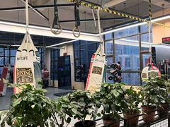 -岩顶健身(玄武店)