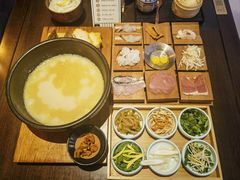 -银米·云南传统过桥米线(双廊黑金冠店)
