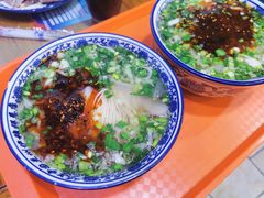 -伊穆祥牛肉面总店·清真