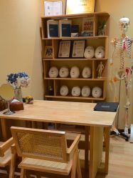 -小颜秘家·韩国整骨