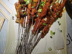 -巴厘龙虾·榜首油焖大虾(音乐学院·沿江酒馆店)
