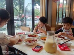 -阿胖龙虾小海鲜(宁国南路总店)
