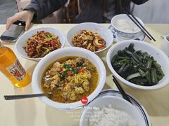 -笨罗卜浏阳菜馆(太平街店)