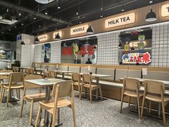 -樂麗餐室 · 本地茶餐廳(扬名广场店)