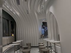 -喜茶(迪士尼小镇·平行宇宙店)