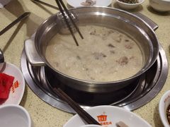 -煲大王猪肚鸡·椰子鸡火锅(红谷滩万达店)